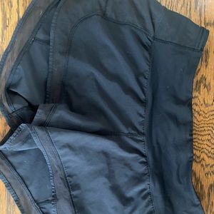 Lululemon black mesh bottom 3 inch shorts